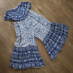 Chelsea Taylor Women's Blue & White Floral Flowy Wide Leg Strapless Romper